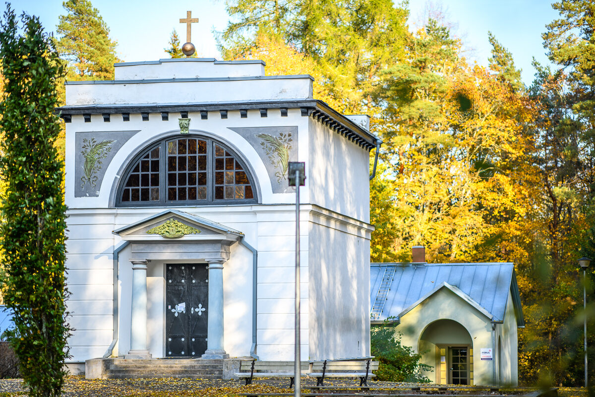 Barclay de Tolly mausoleum